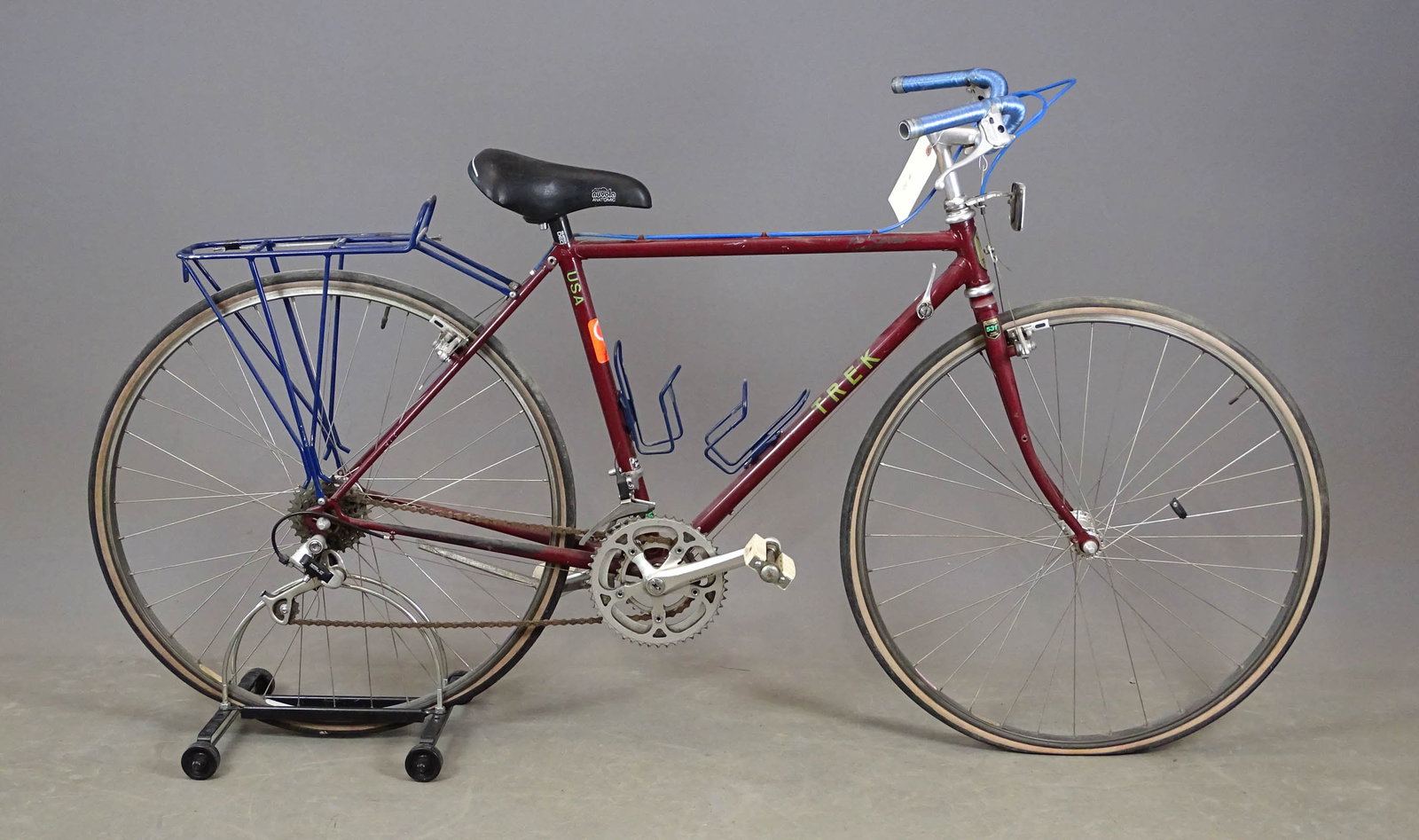 Trek Model 700 Bicycle (1 of 11)
