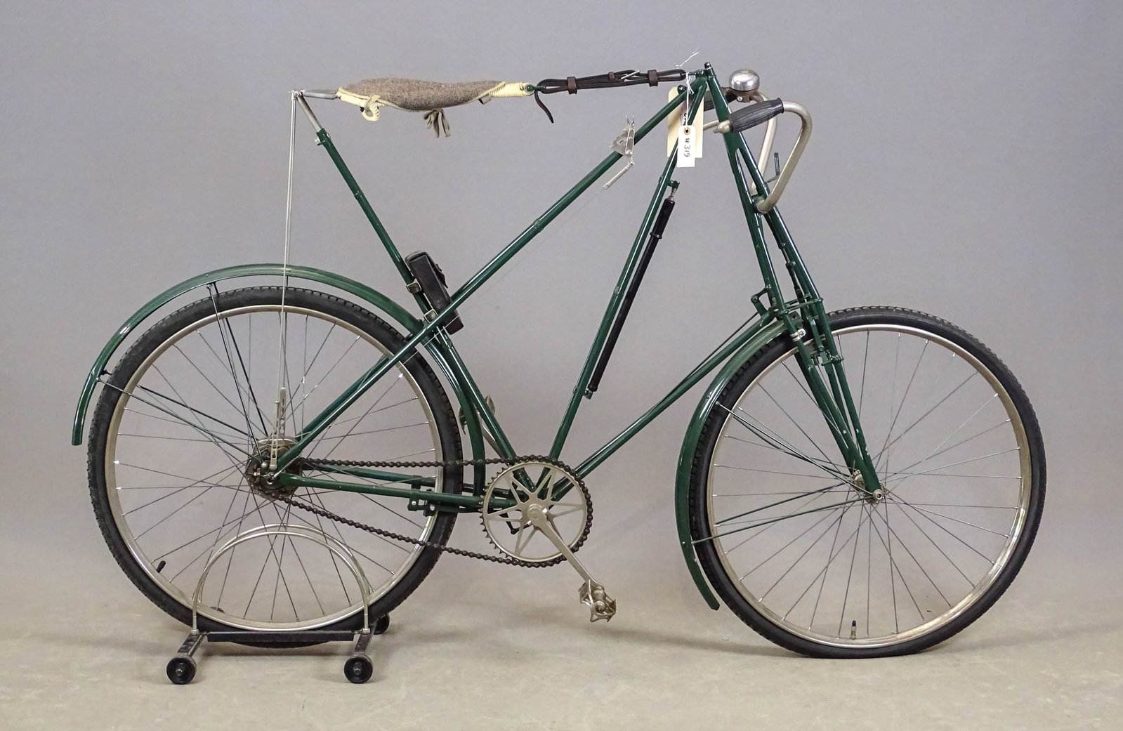 Dursley Pedersen: Dursely Pederson bicycle. C. 1900's. Has leather tool kit attached to frame. Good condition. Gary Sanderson Collection.