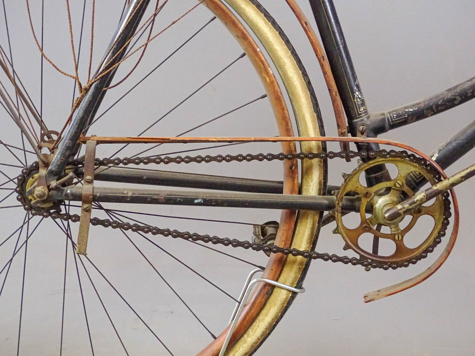 Clyde Cycle Pneumatic Safety Bicycle - 2