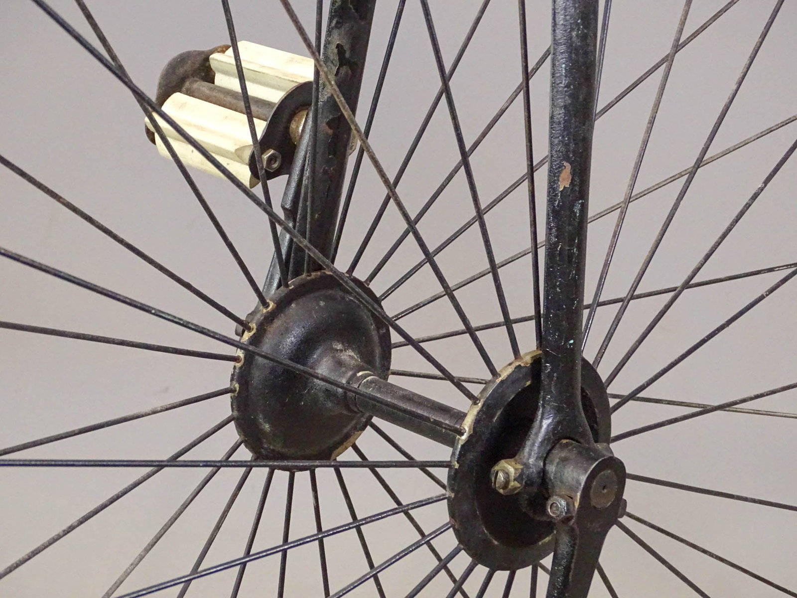 High Wheel Bicycle - 5