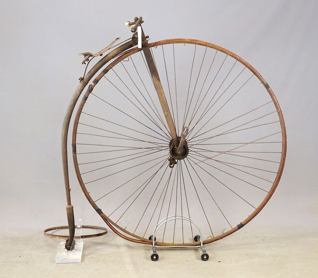 Barn Find High Wheel Bicycle: Barn find C. 1880's High Wheel bicycle. Project bicycle. 52".