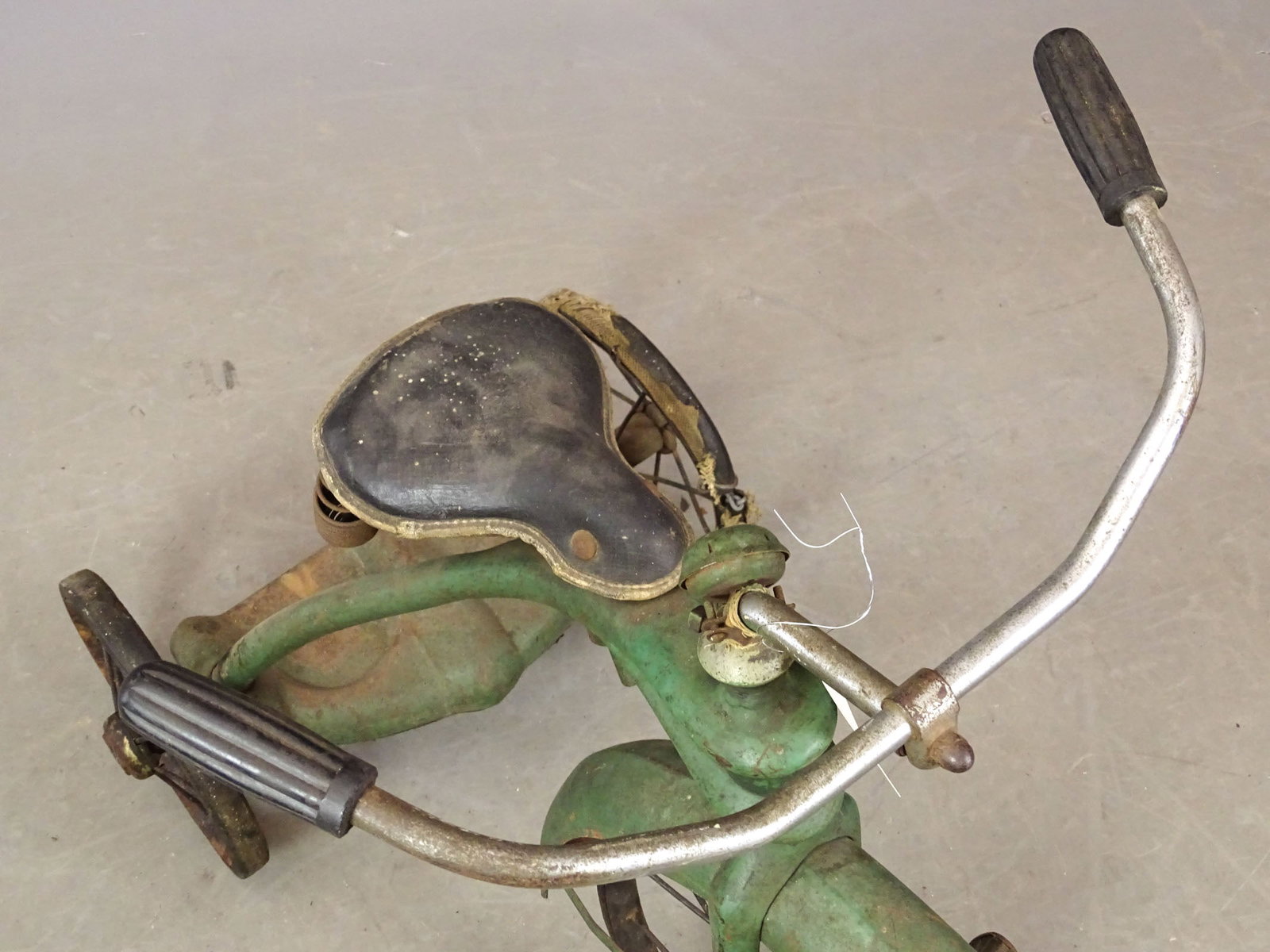 Early Tricycle - 3