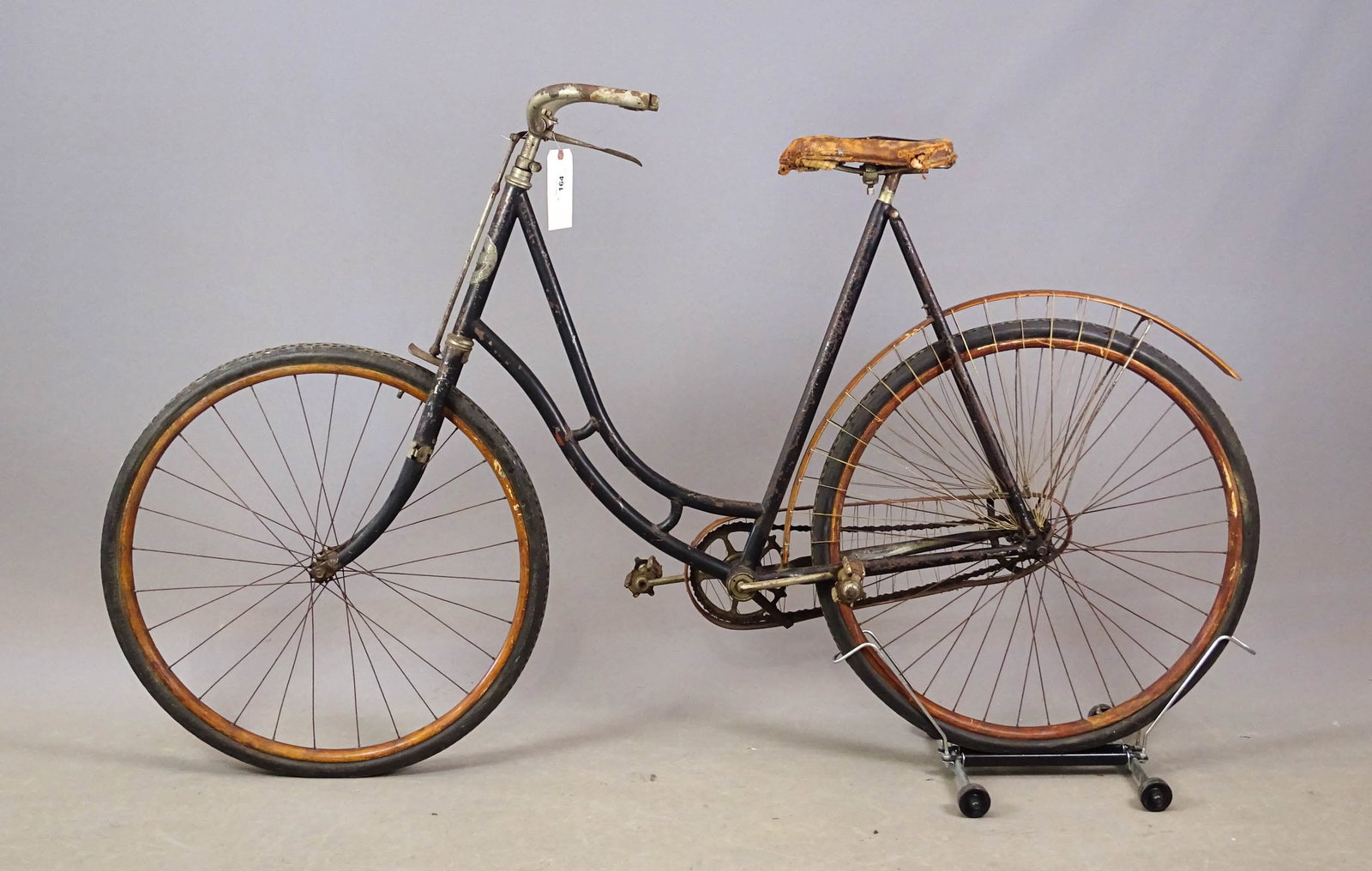 Columbia Model 16 Bicycle - 10