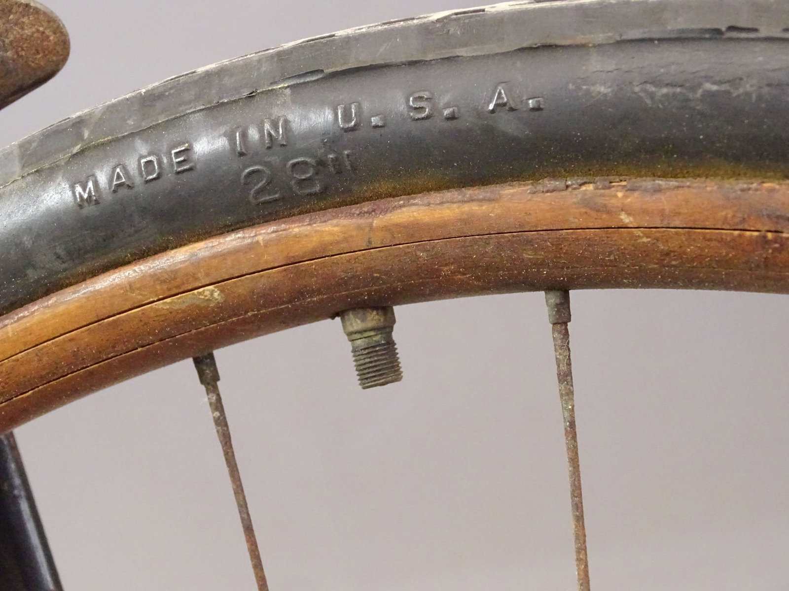 Columbia Model 16 Bicycle - 6