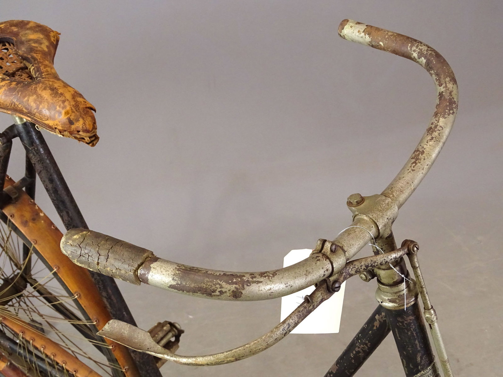 Columbia Model 16 Bicycle - 8