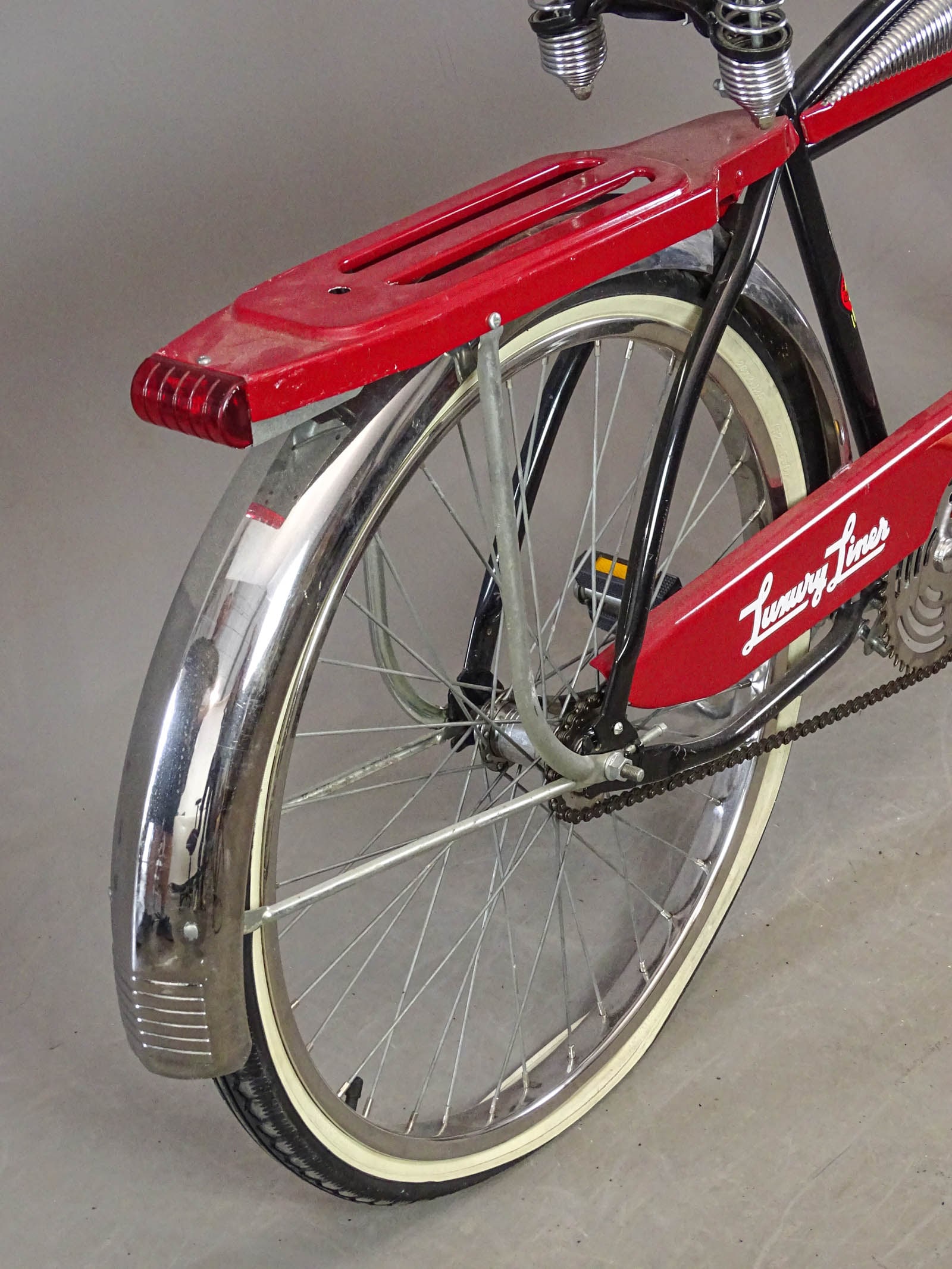Roadmaster Luxury Liner Bicycle - 4