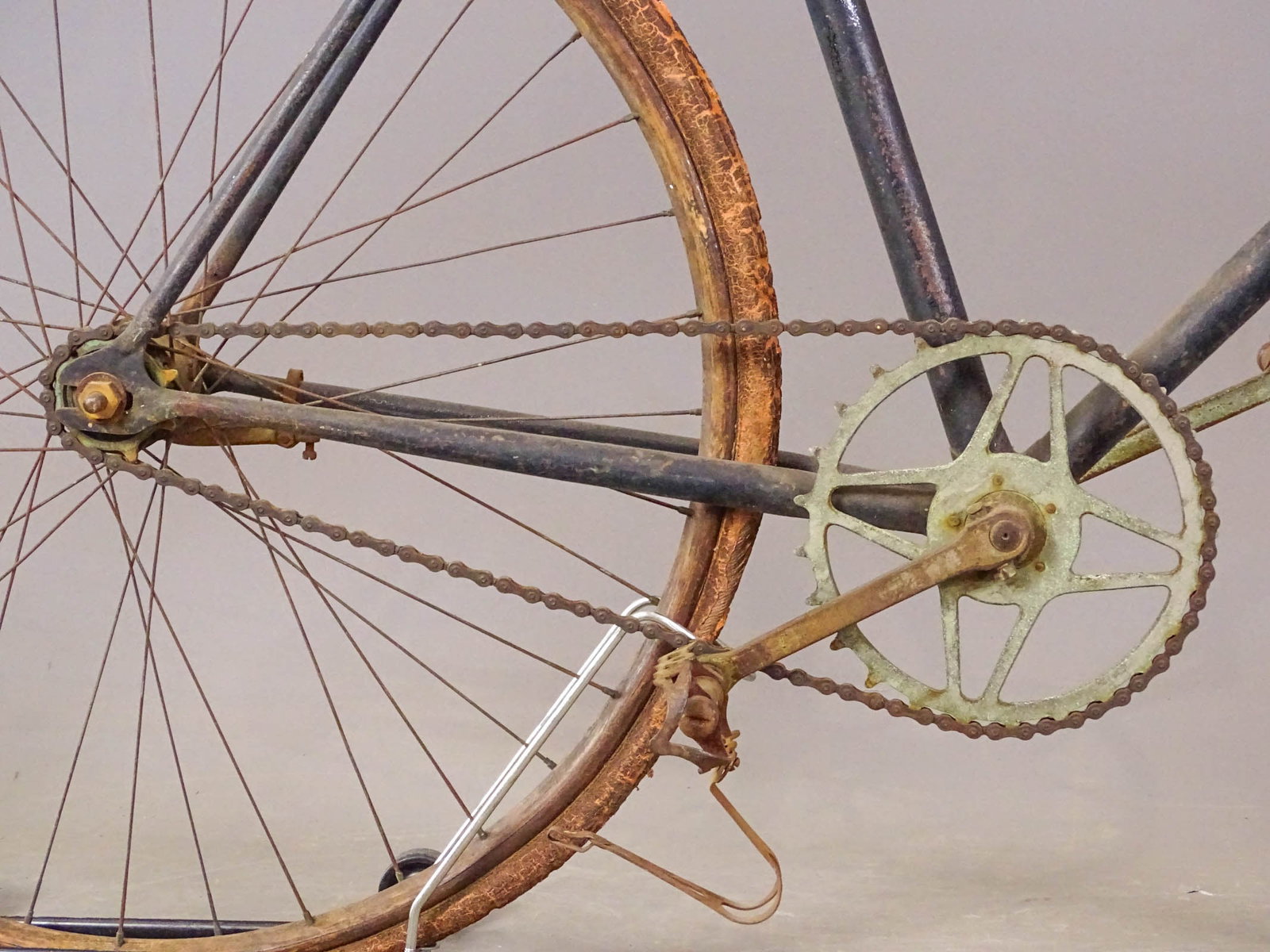 Pneumatic Safety Bicycle - 2