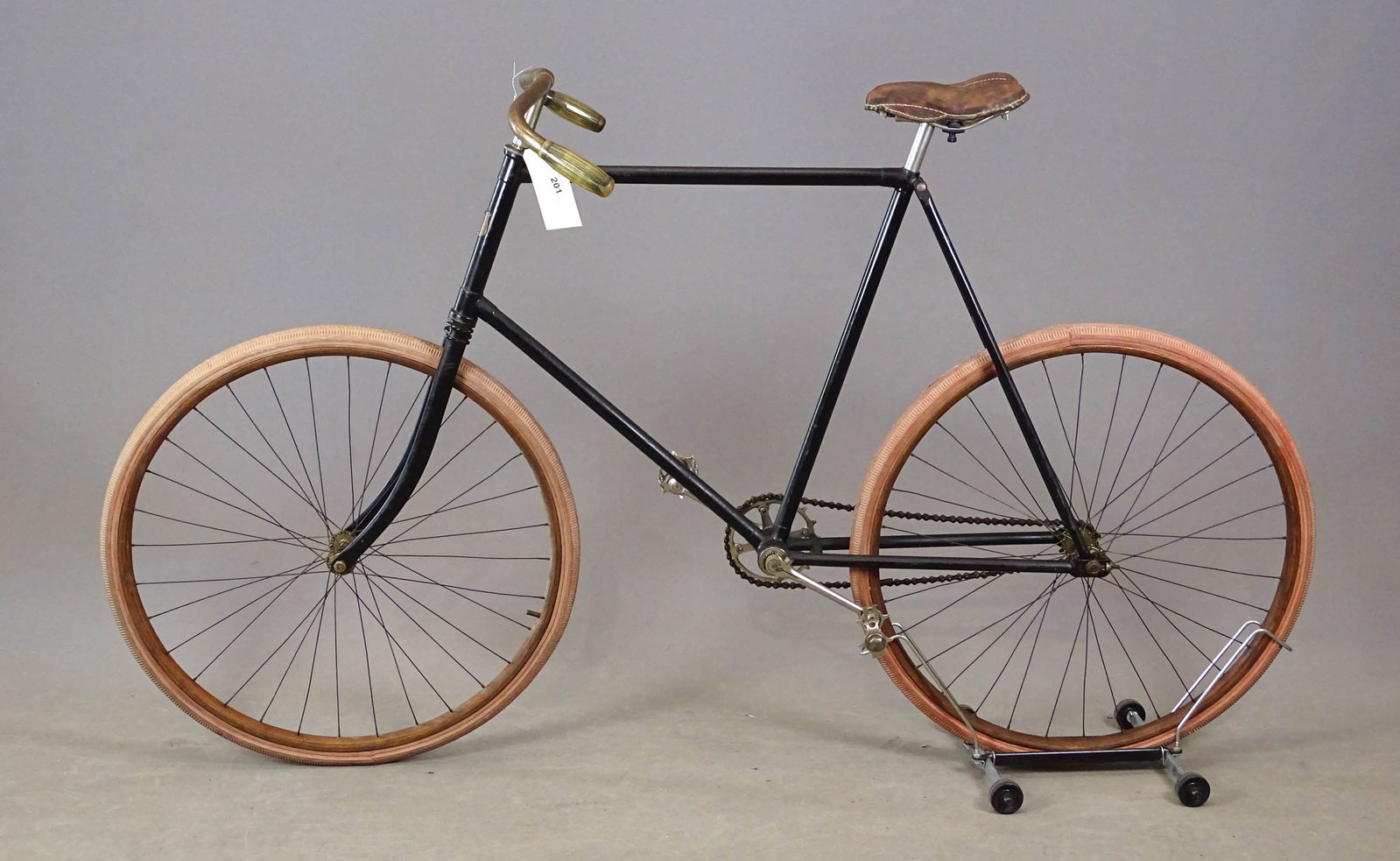 Warwick Pneumatic Safety Bicycle - 8