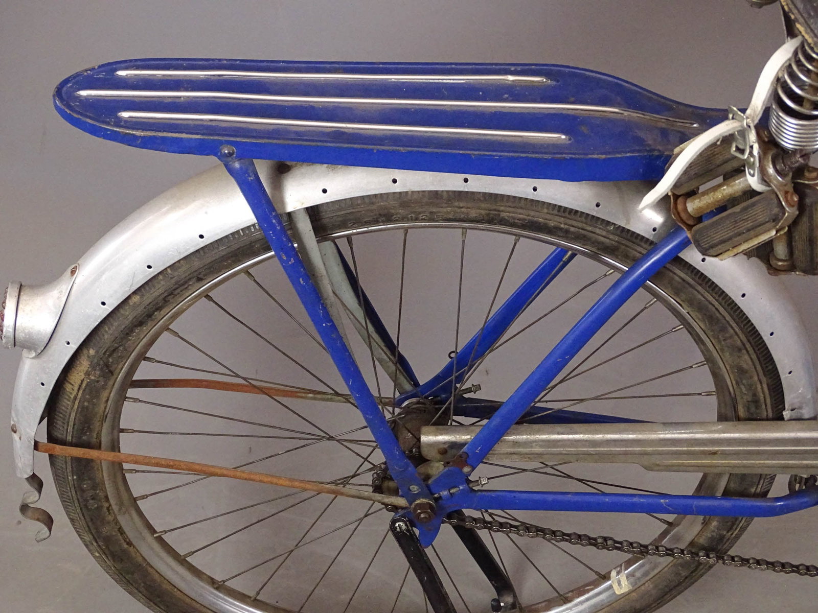 Black Beauty Bicycle - 4