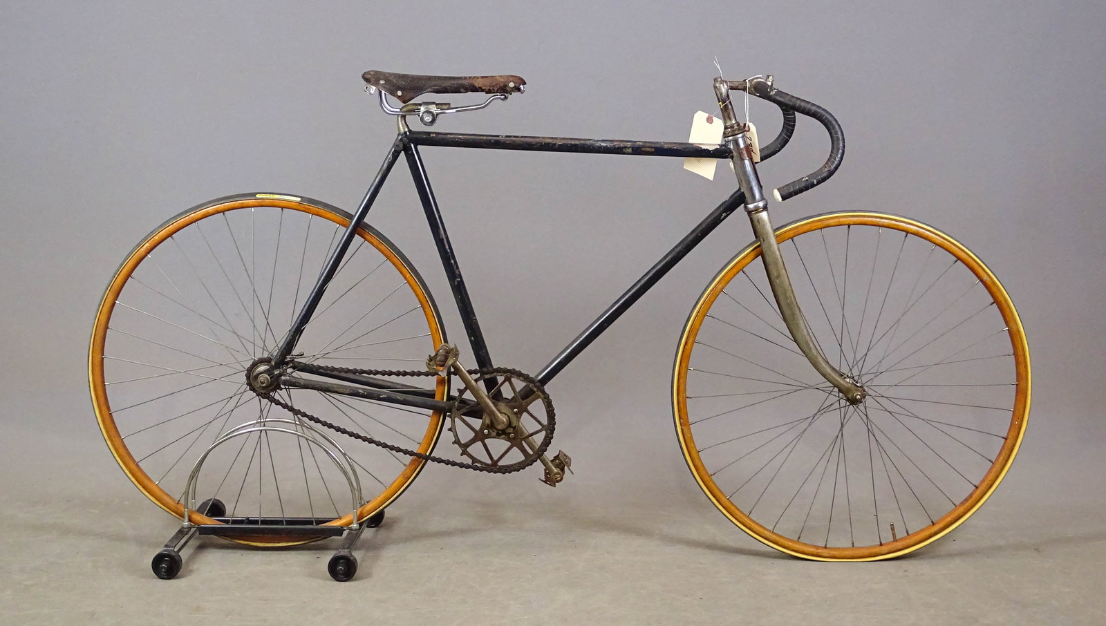 Men's Scorcher Bicycle: Pneumatic Safety Scorcher from the 1890s with a homemade head badge. Gary Sanderson Collection.