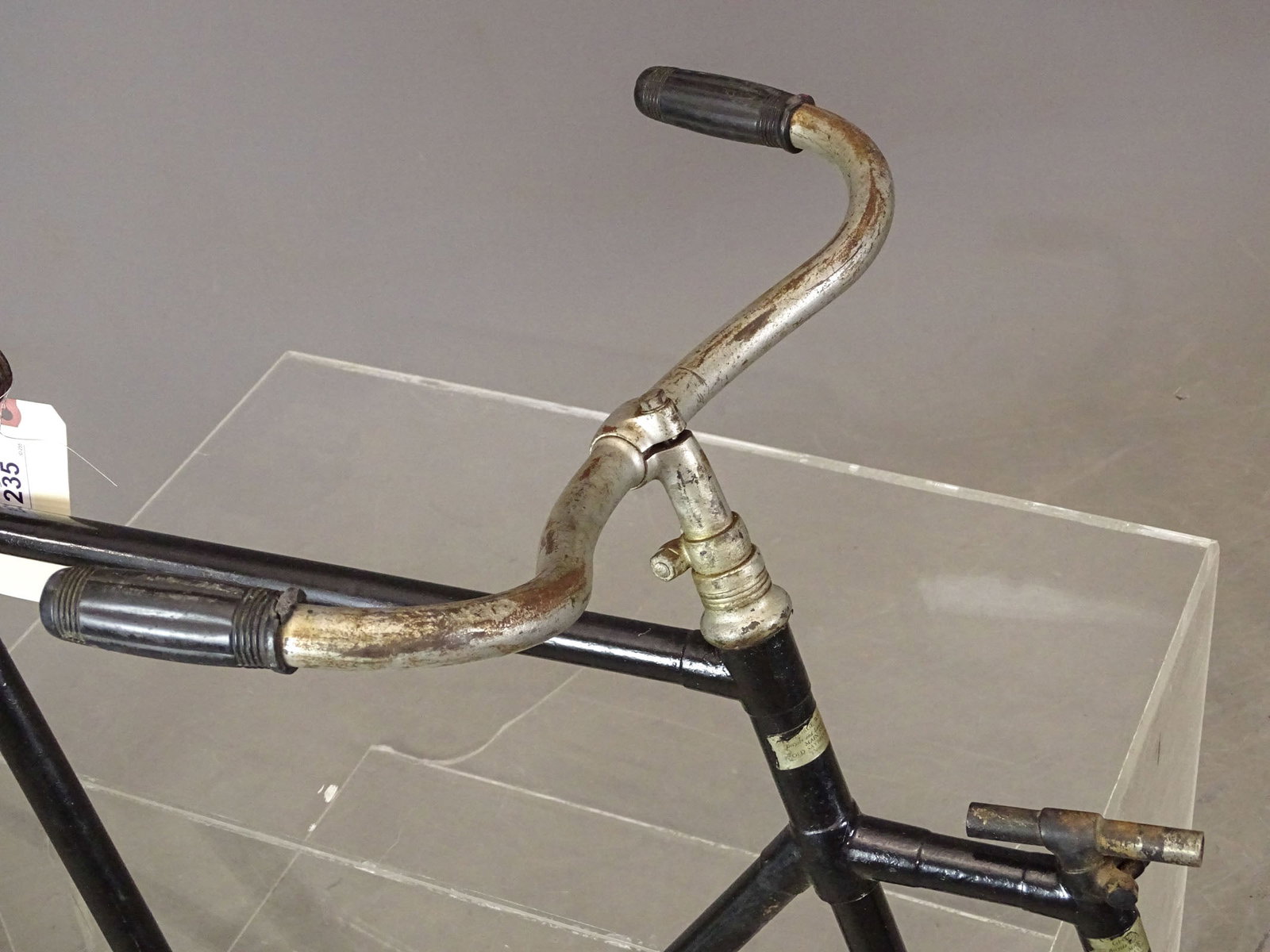 Pneumatic Safety Tandem Frame - 6