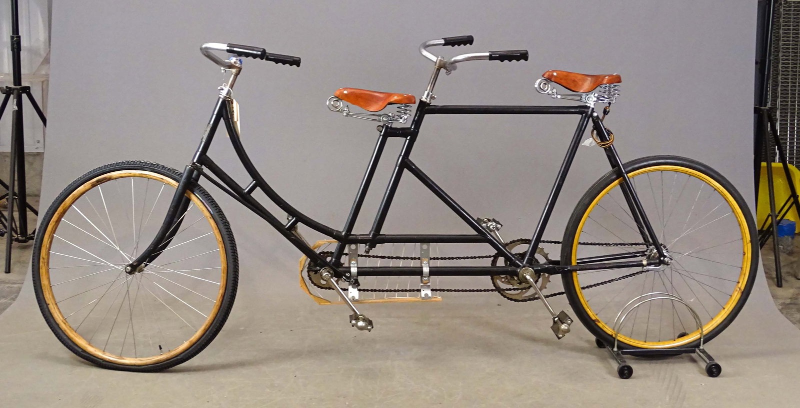 Henley Tandem Bicycle - 10