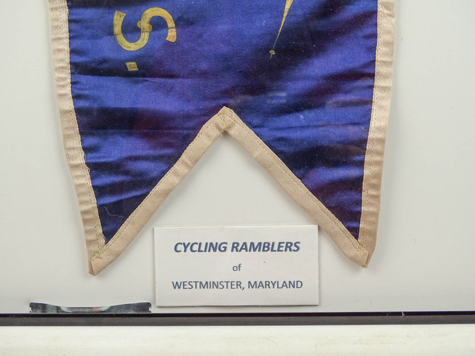 Cycling Ramblers Silk Flag - 3