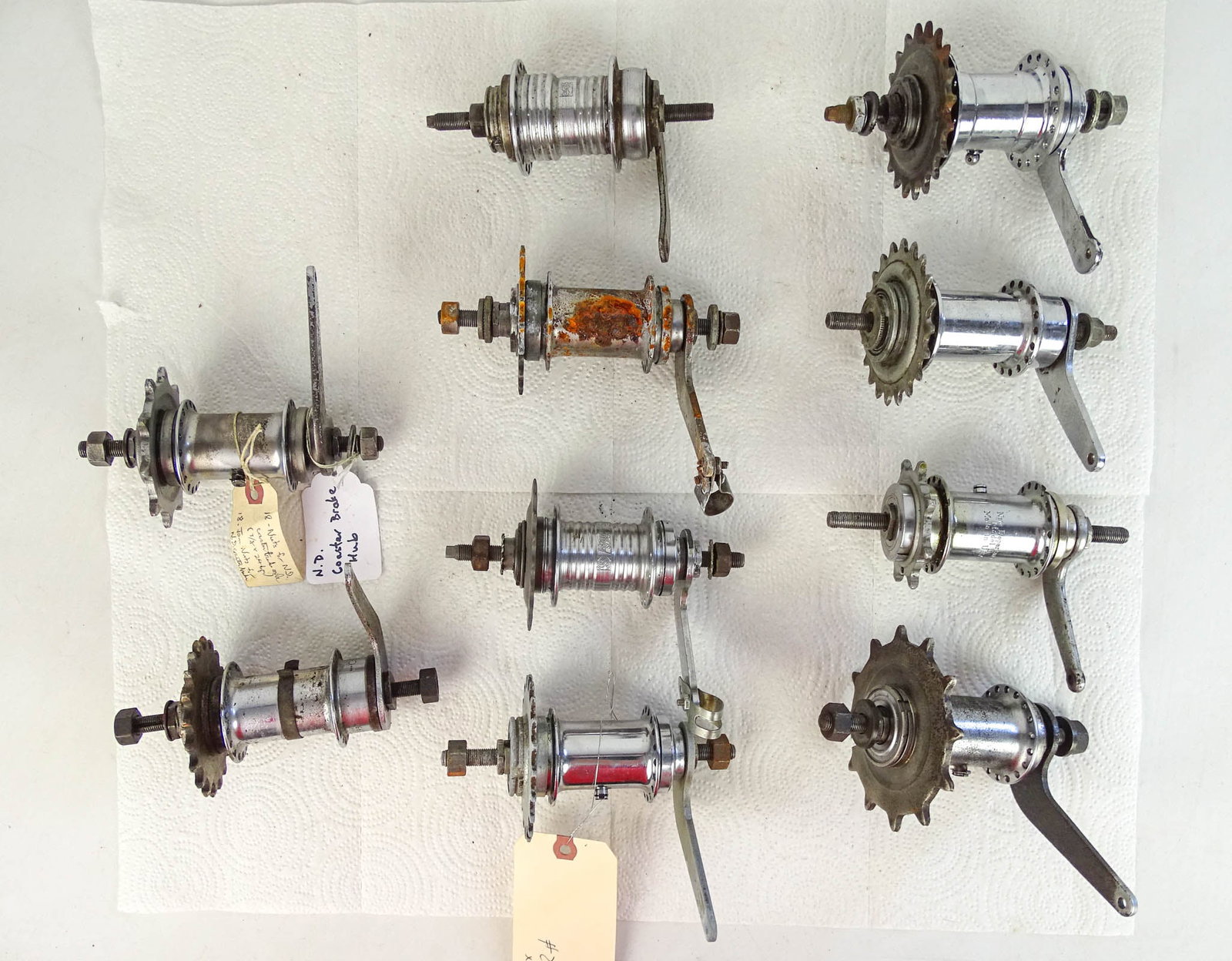 Lot (10) Bicycle Hubs (1 of 6)