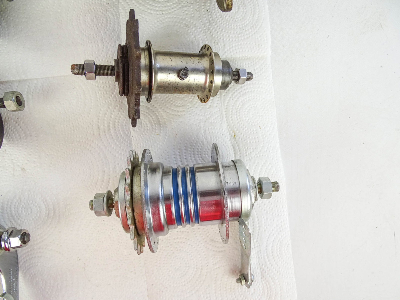 Lot (10) Bicycle Hubs - 5