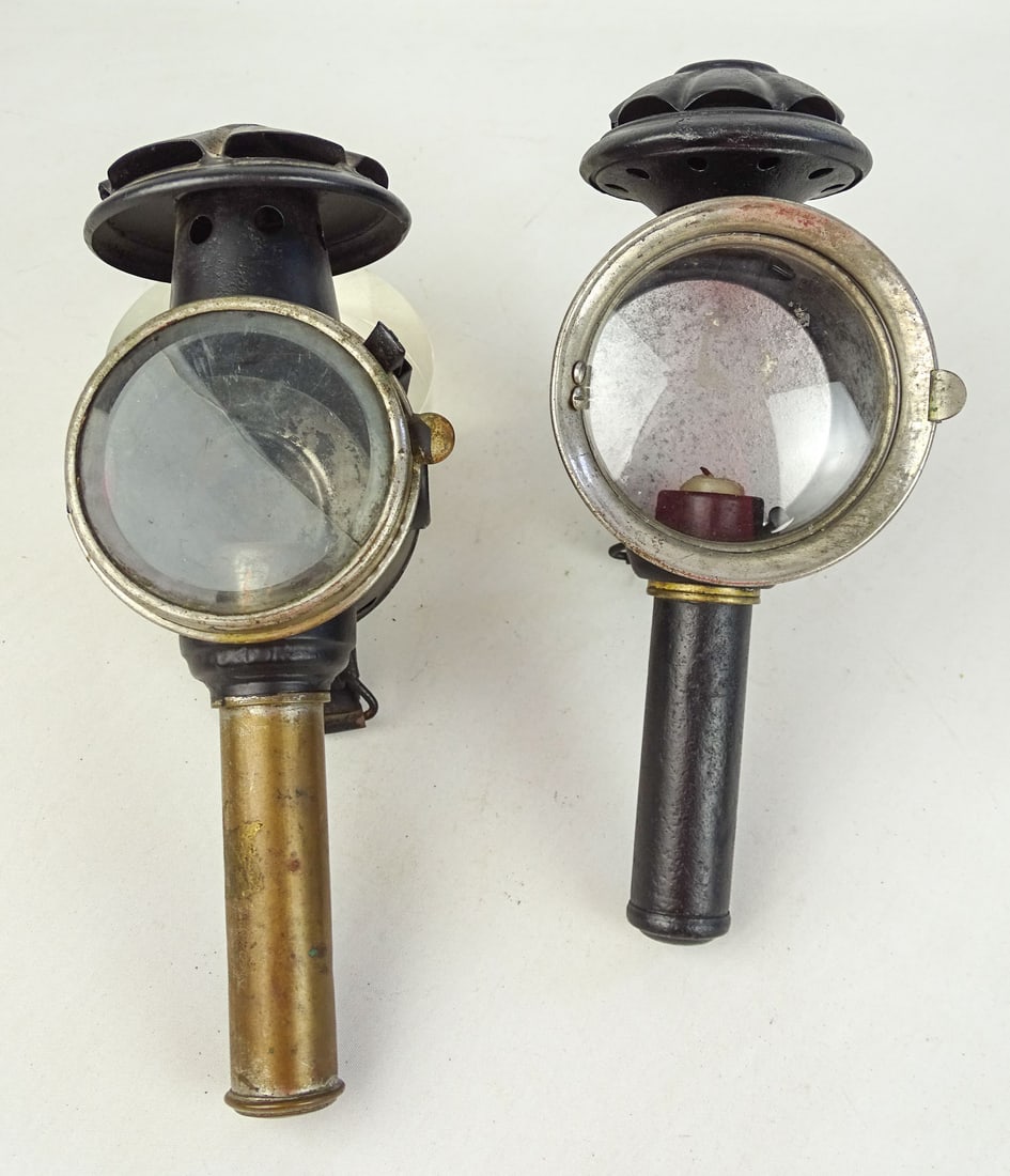 Pair Lanterns - 2