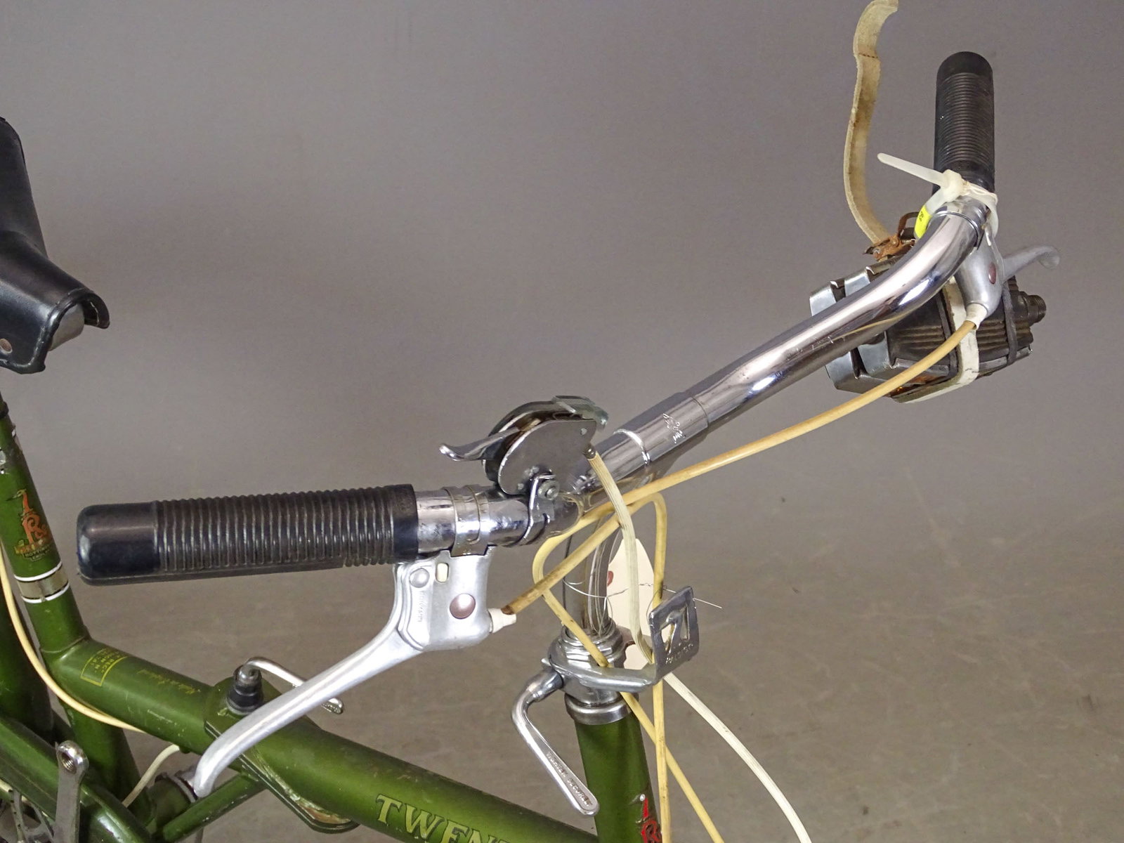 1970 Raleigh Folding Bicycle - 7