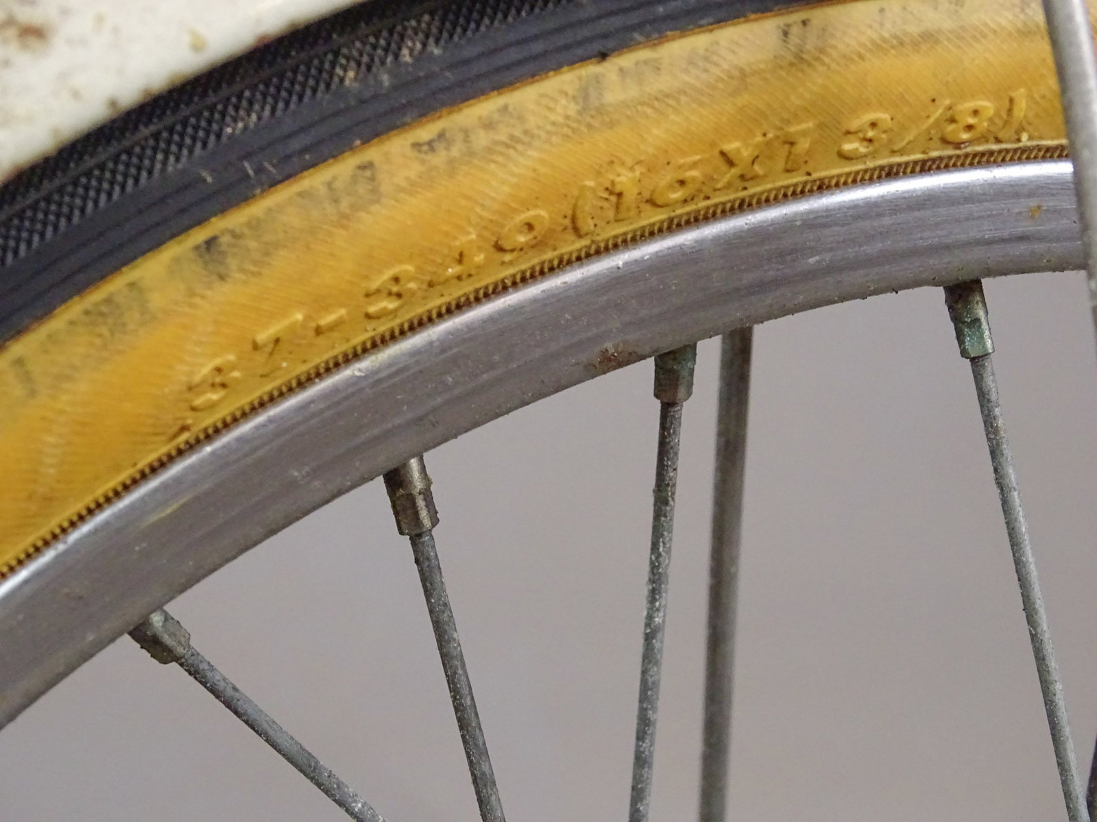 1964 Moulton Bicycle - 10