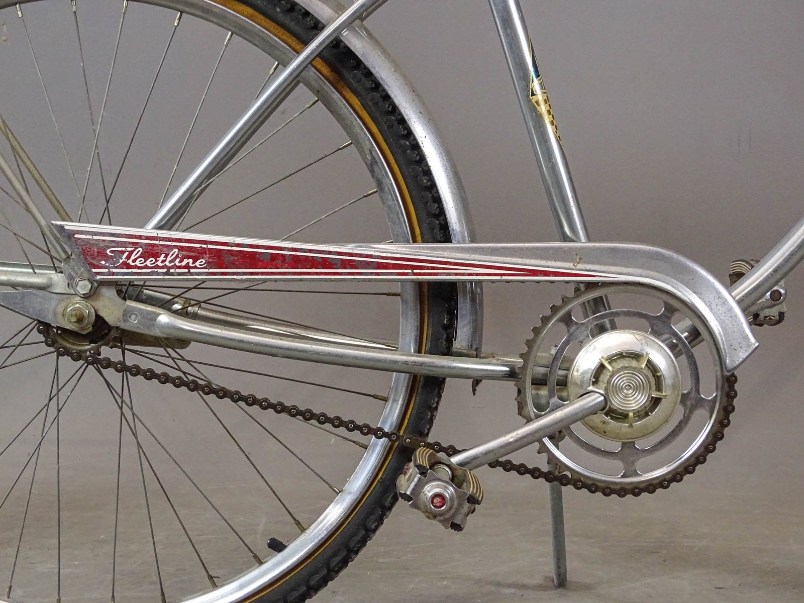 Murray Fleetline Bicycle - 2