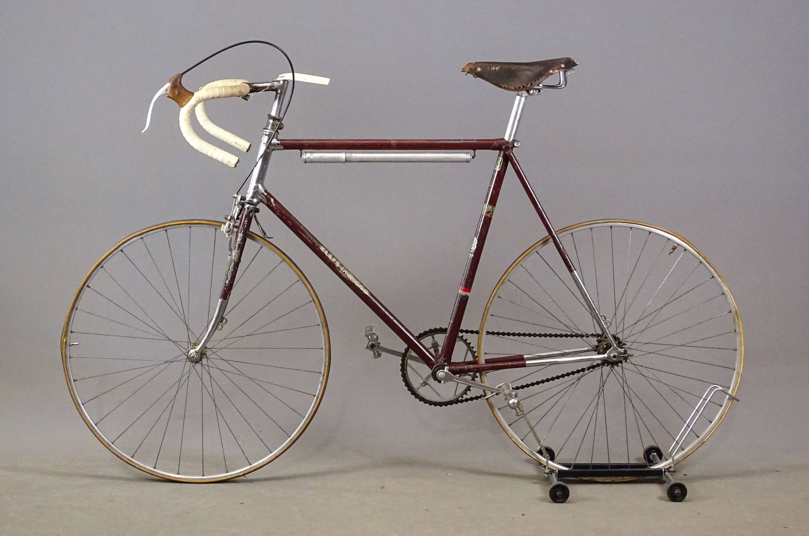 Ellis Briggs Racing Bicycle - 9
