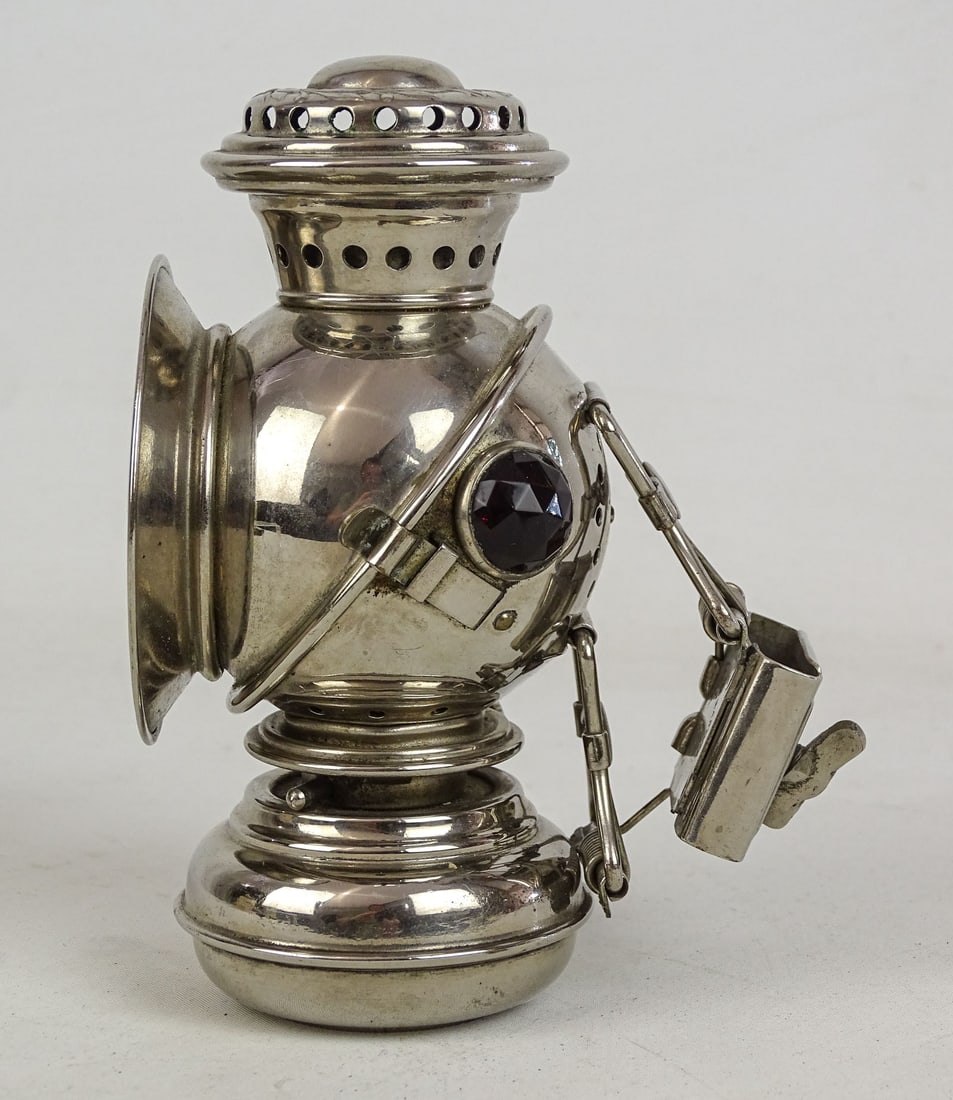 Queen Bicycle Lamp - 3