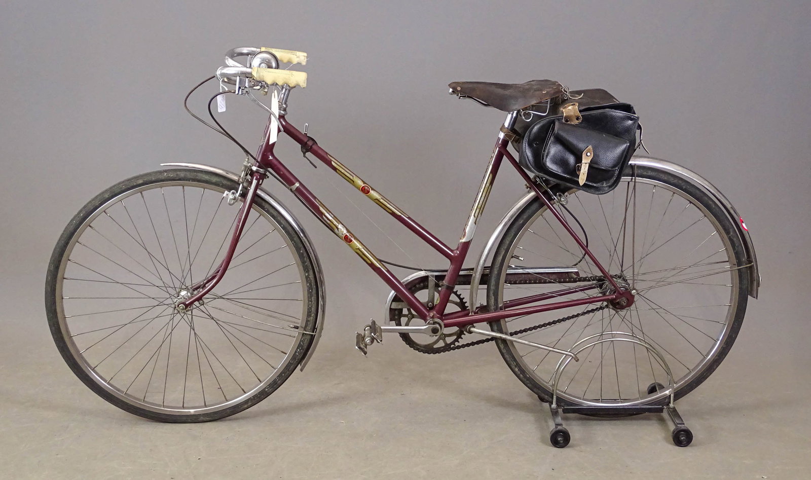 Schwinn Continental Bicycle - 10