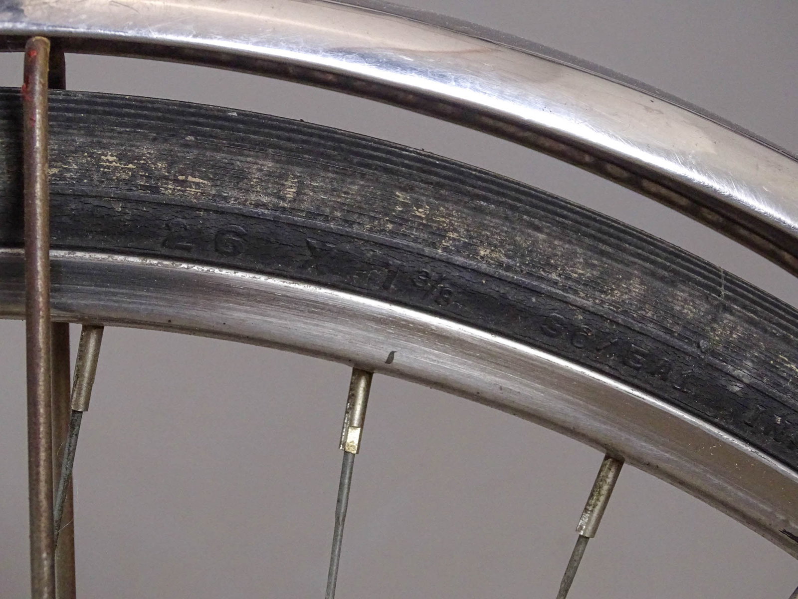 Schwinn Continental Bicycle - 9