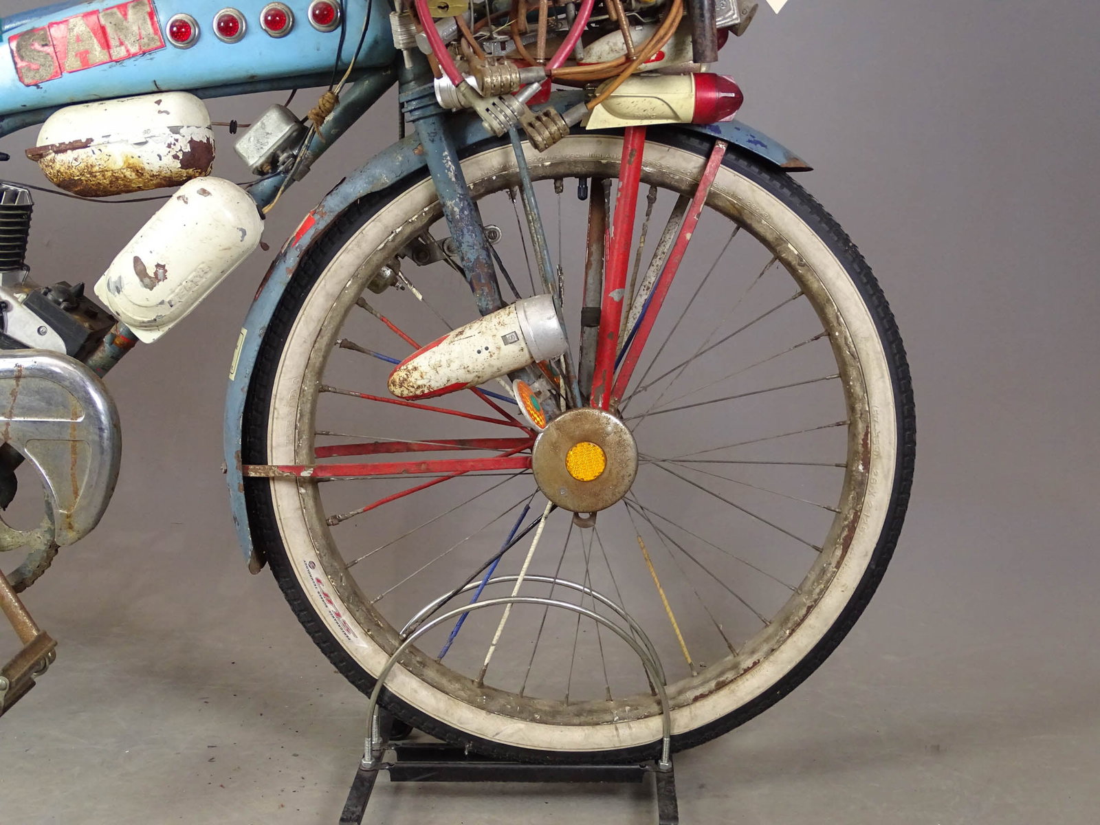 SAM Folk-Art Bicycle - 6