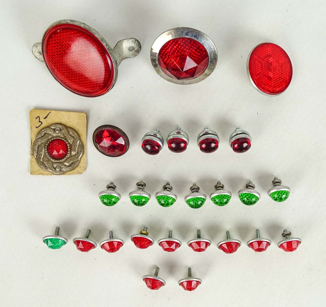 Reflectors Lot - 2