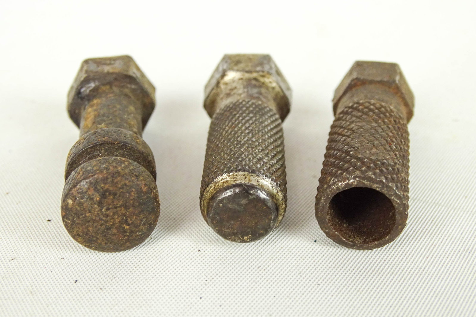 Mounting Pegs - 3