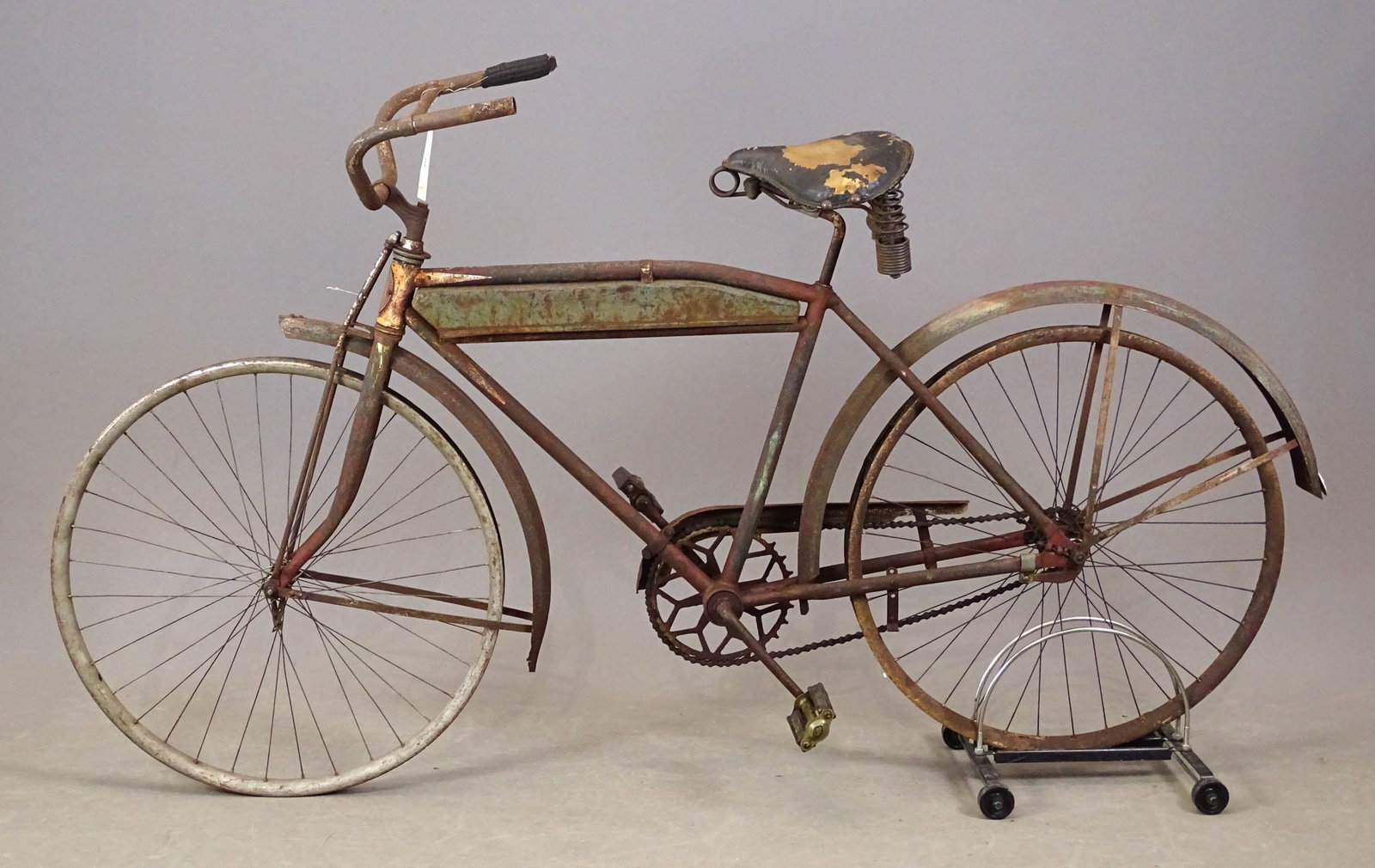 1920's Hawthorne Bicycle - 9