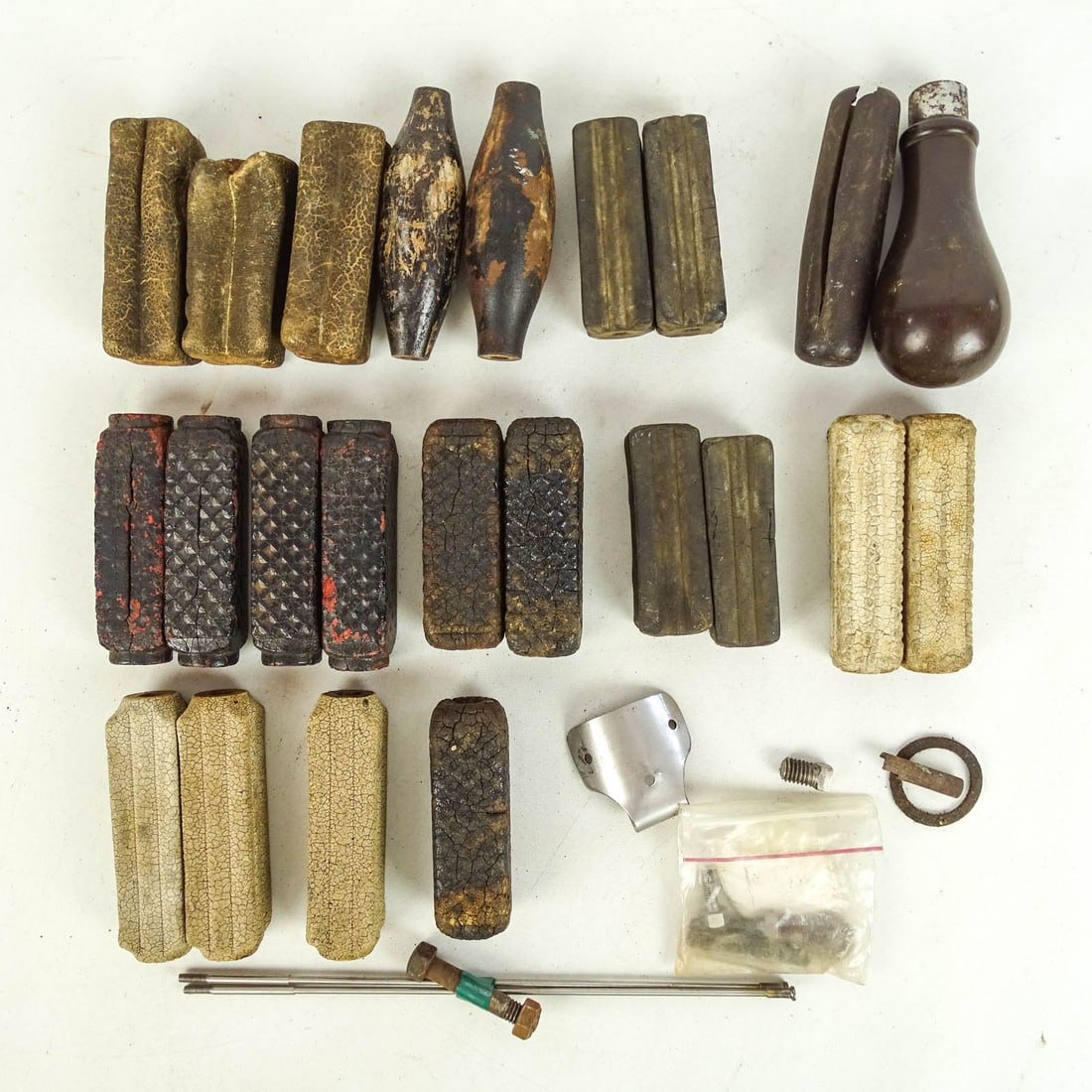 Misc. Lot: Box lot: Pedals rubber for HTS and High Wheel, (1) Star grip, (2) spade grips. Good condition. Glenn Eames Collection Burlington Vermont.