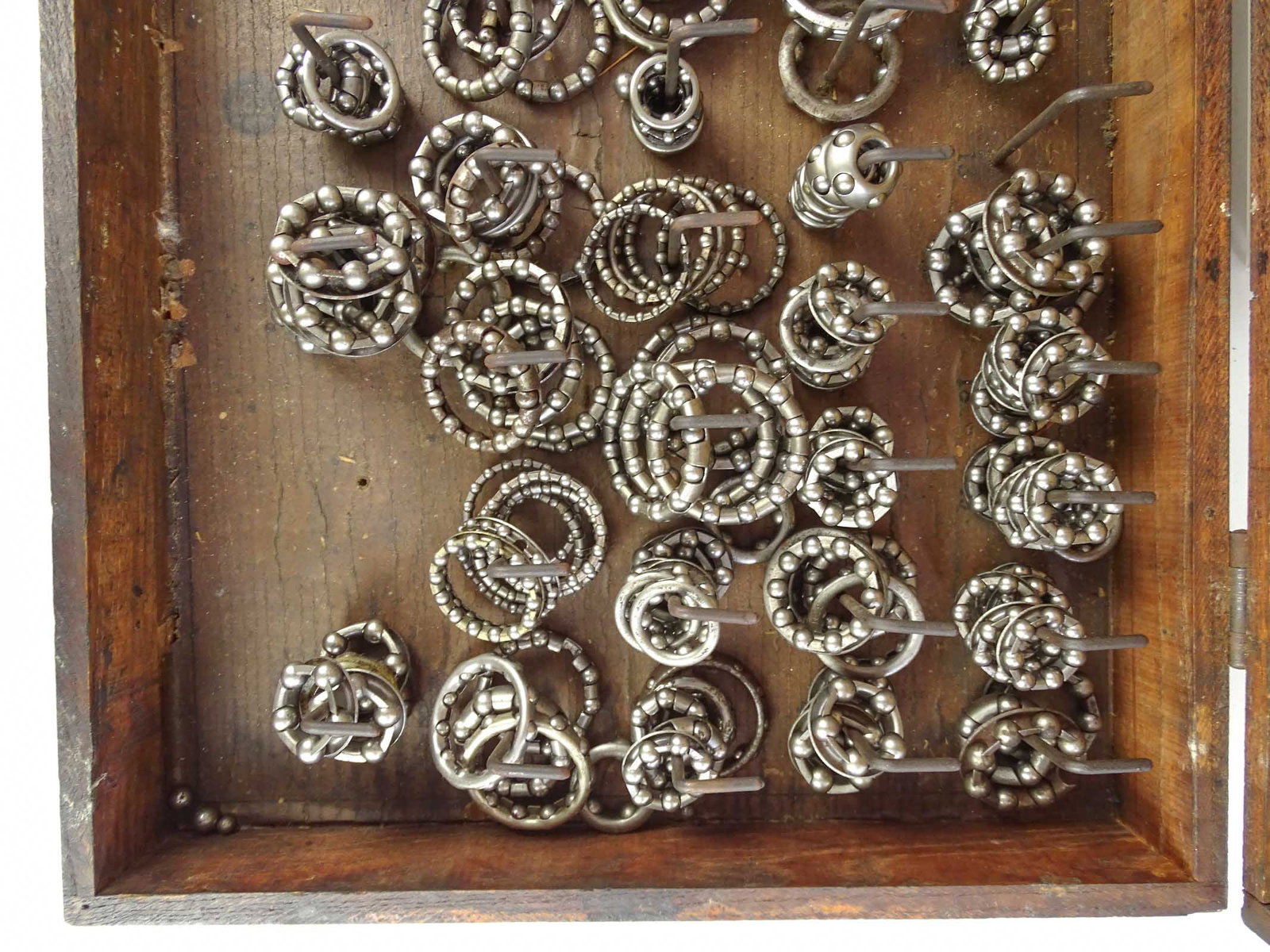 Star Bearing Cabinet - 5