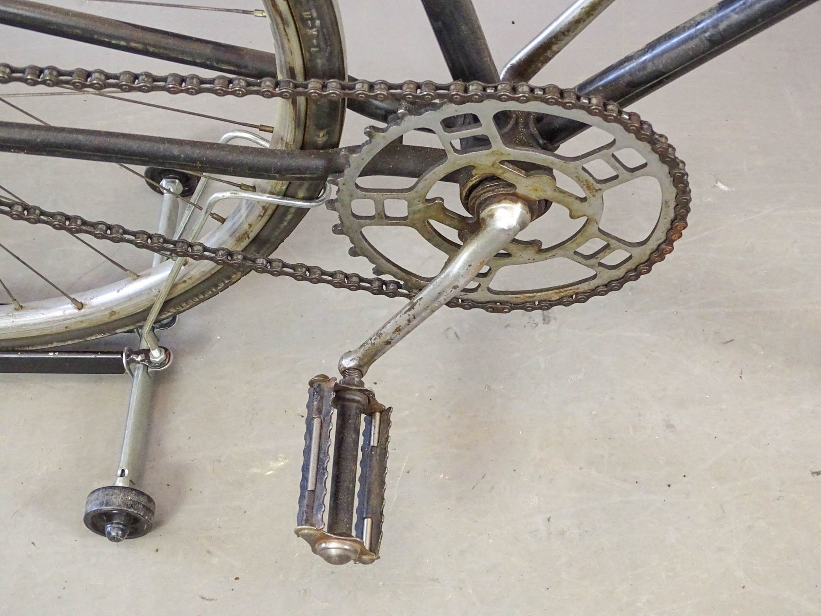Black Beauty Bicycle - 12