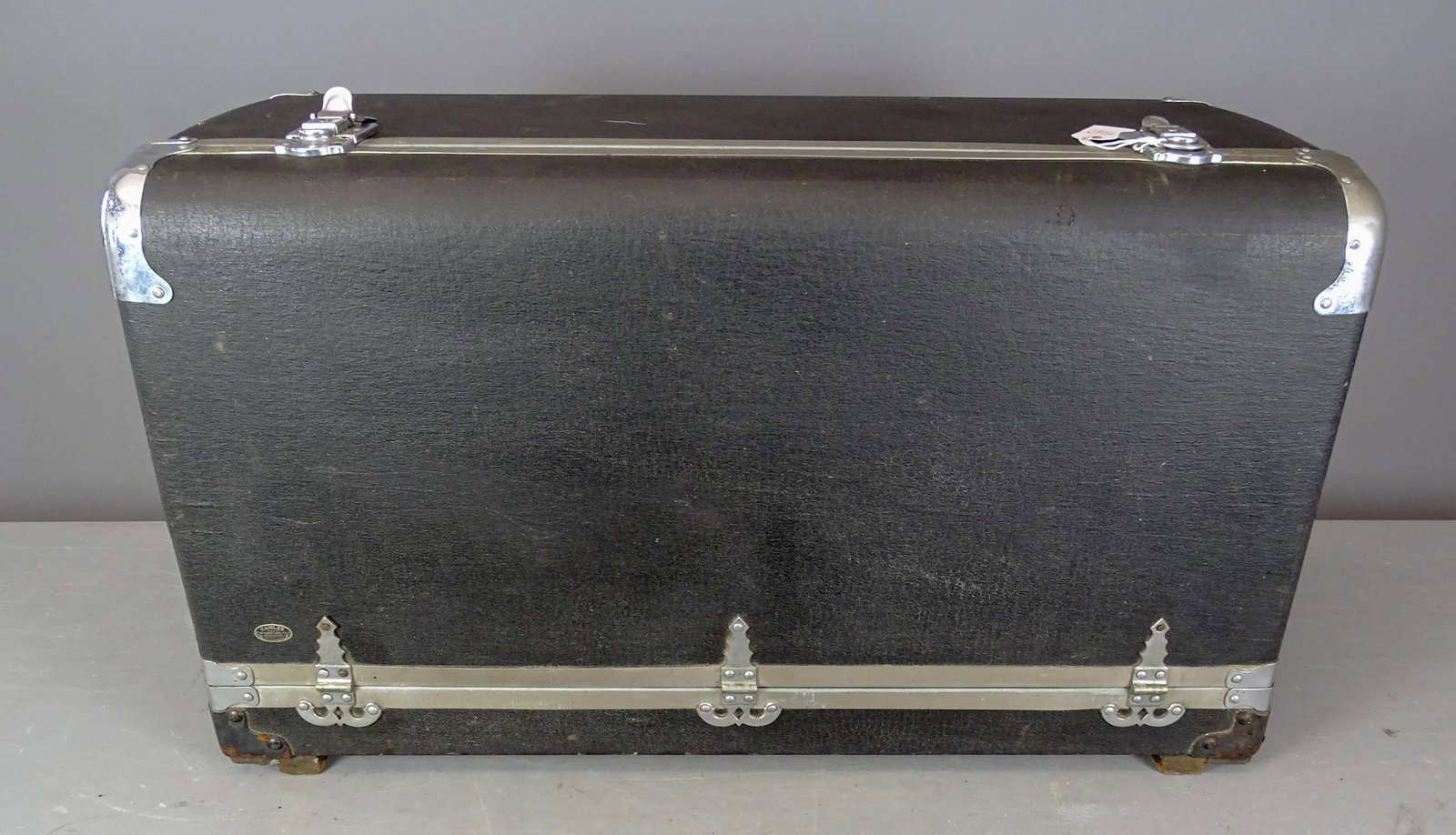 Automobile Trunk - 2