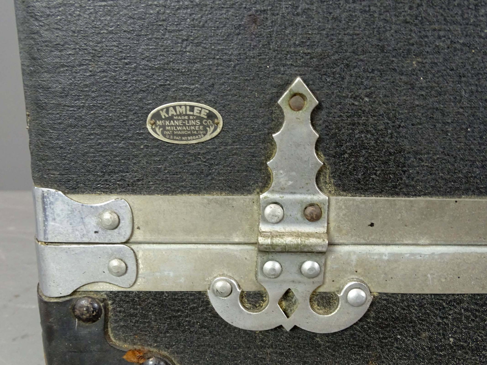 Automobile Trunk - 3