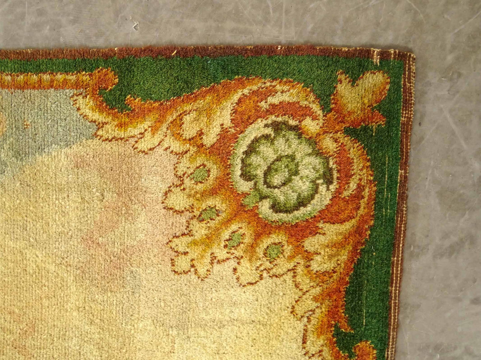 Early Automobile Rug - 4