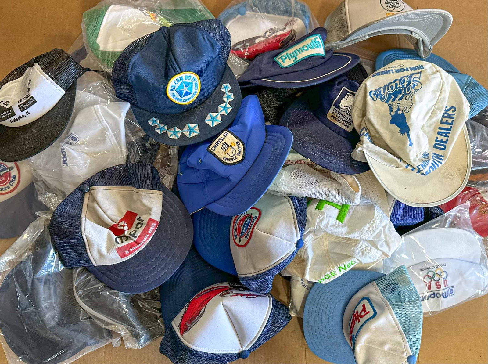 Mopar Jackets Lot - 3