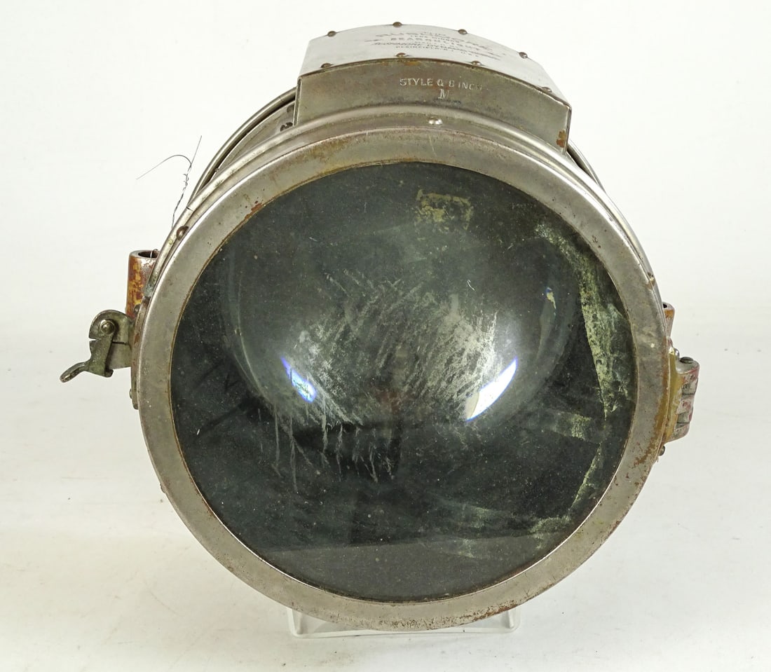 Rushmore Automobile Headlight: Rushmore automobile headlight. 8" D., 9" fork width. Good condition.