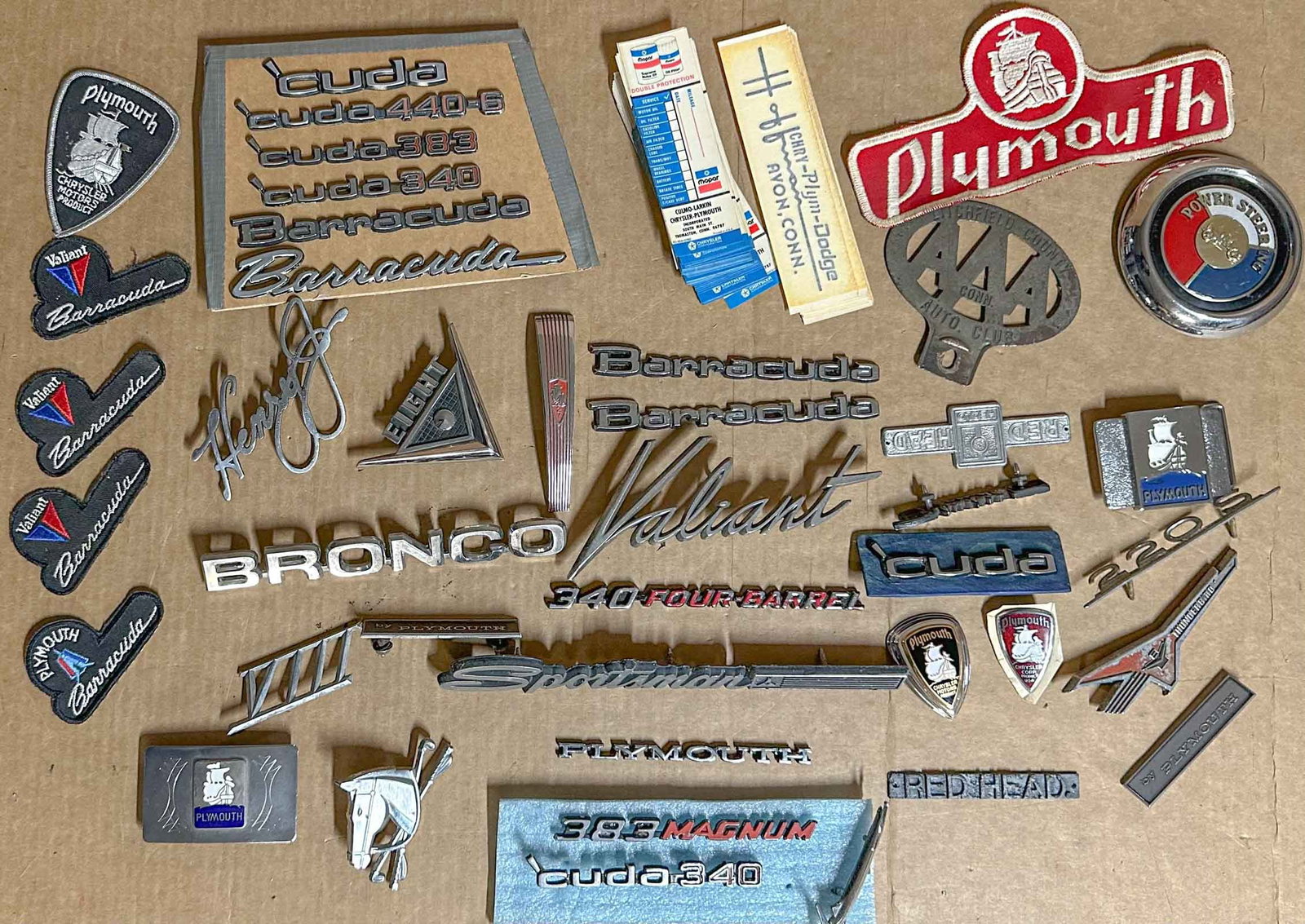 Plymouth Lot: Collection of original Plymouth and other make badges and scripts,many from late 1960's-70's muscle car era.