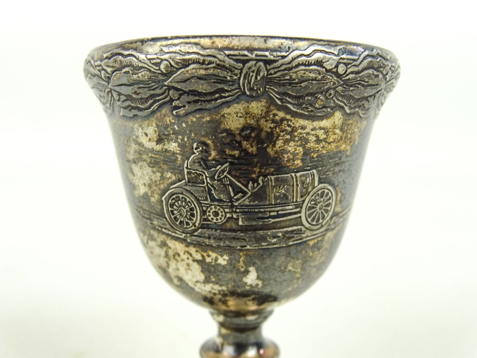 1908 Vanderbile Cup Radiator Ornament - 2