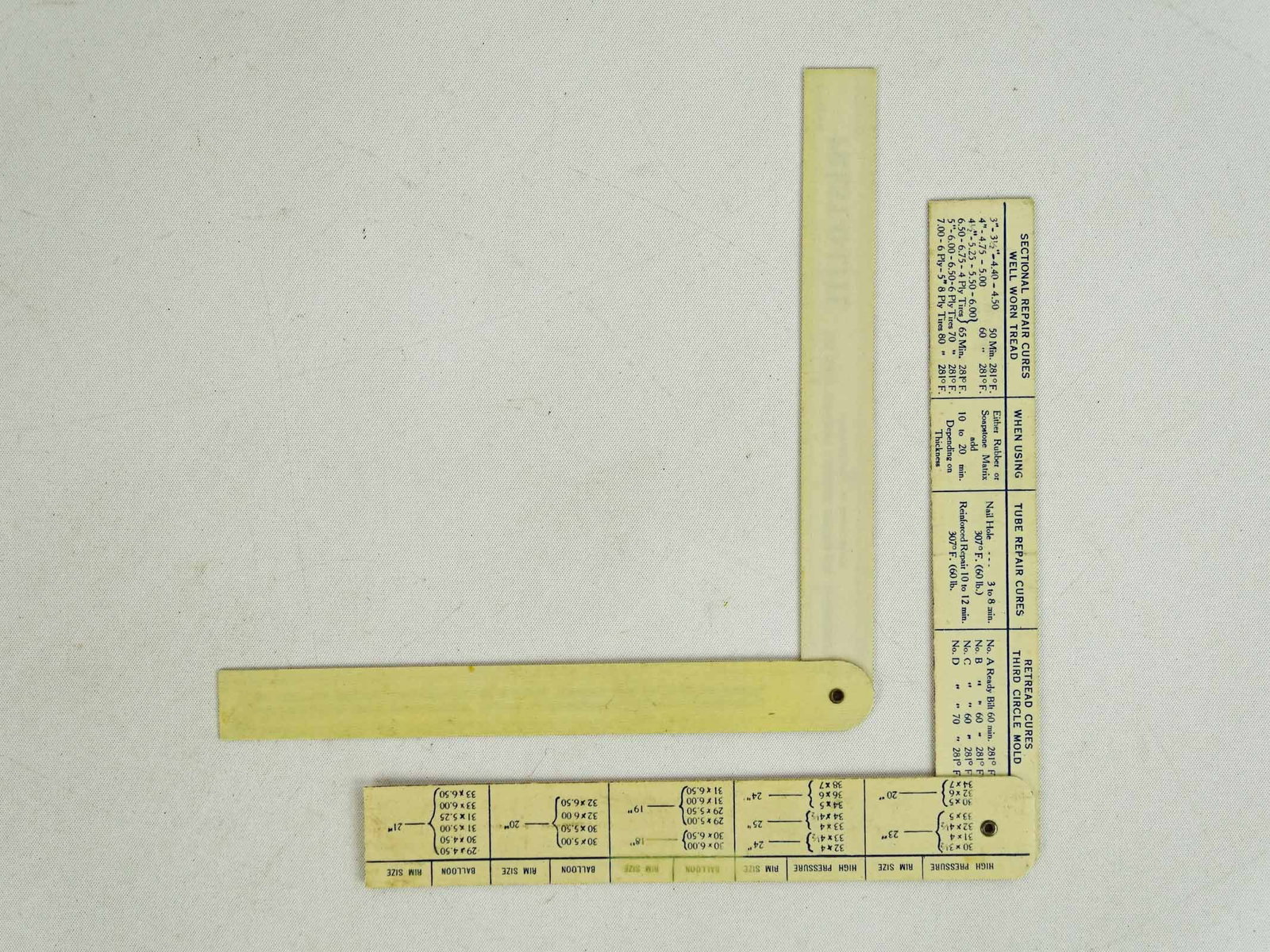 Advertising Lot - 7