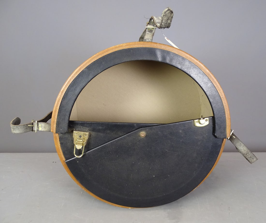 Spare Tire Trunk - 2