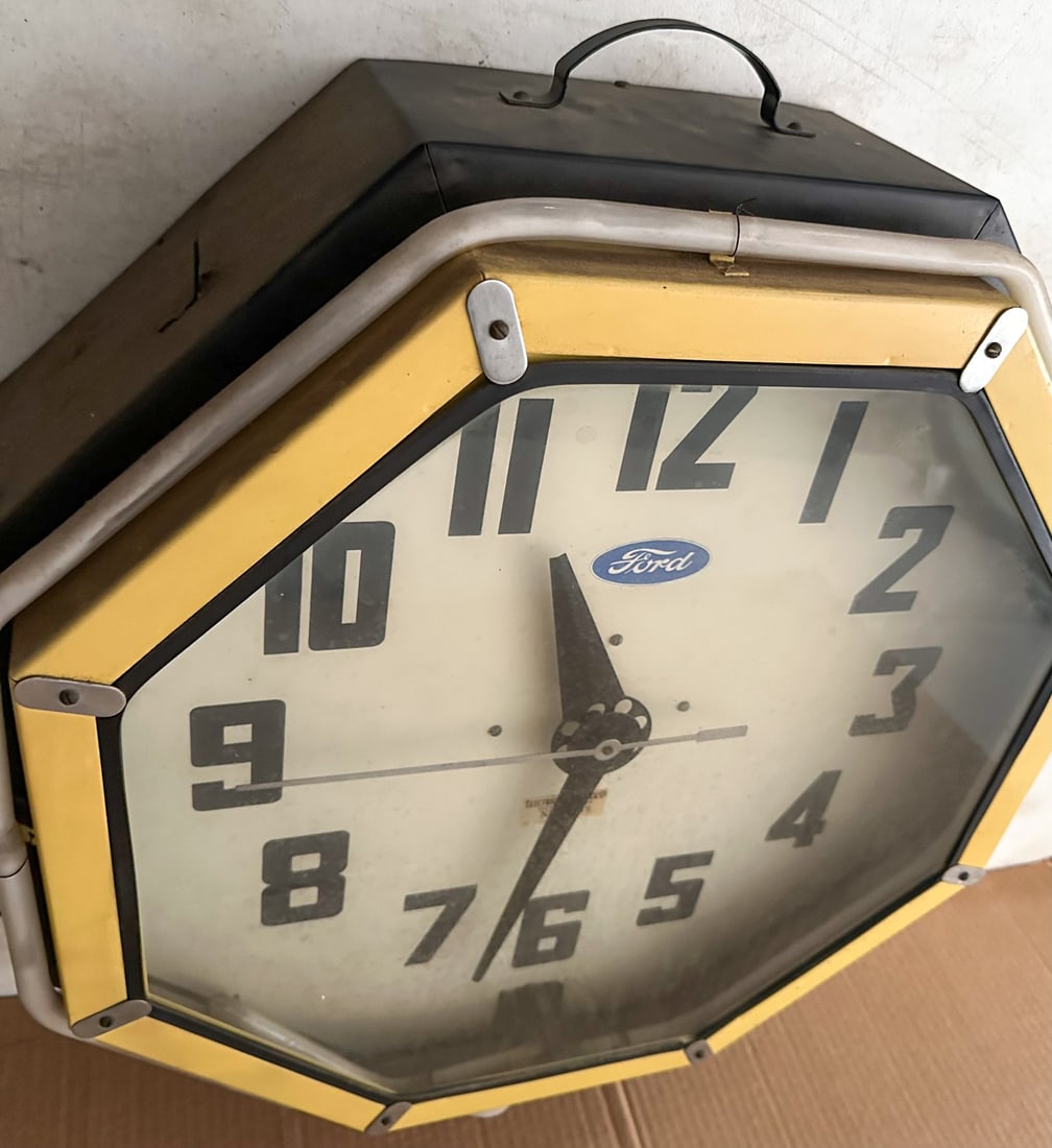 Ford Clock - 3
