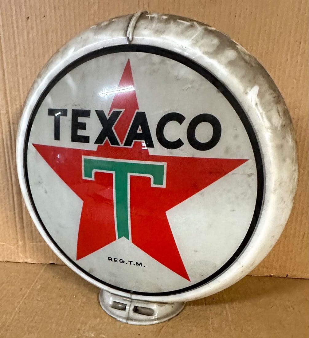 Gas Globe: Texaco gas globe, plastic body, single face, 16 inch dia.