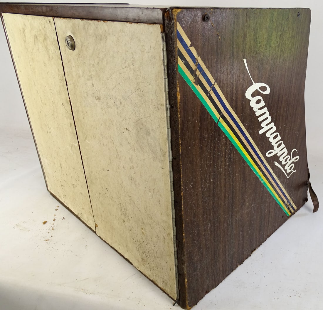 Campagnolo Cabinet - 6