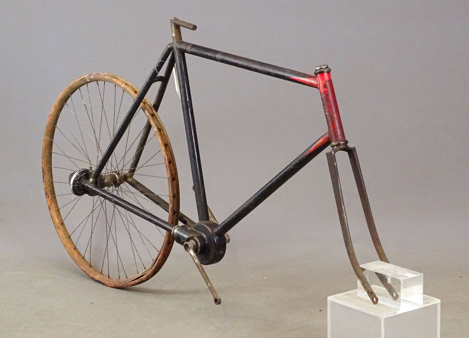 Chainless Frame Set - 4