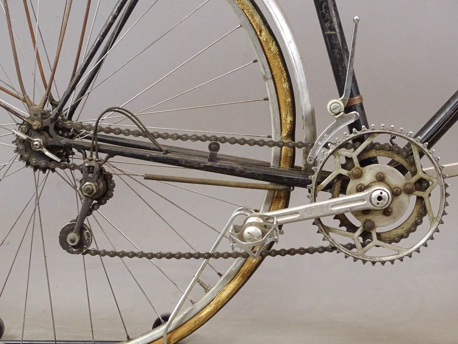 HB Road Bicycle - 2
