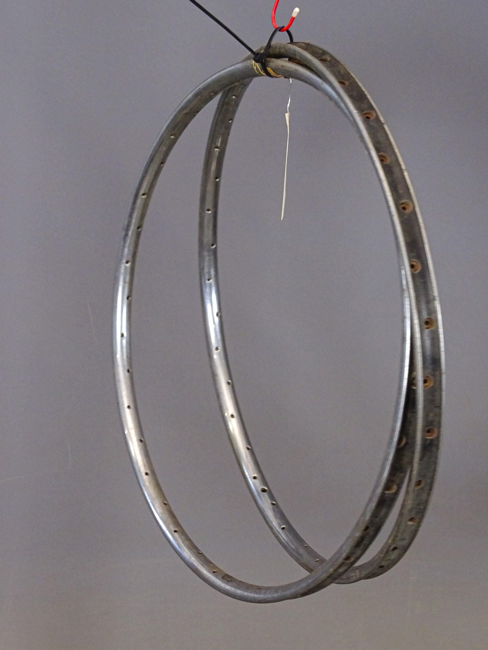Pair 28" Lobdell Rims - 4