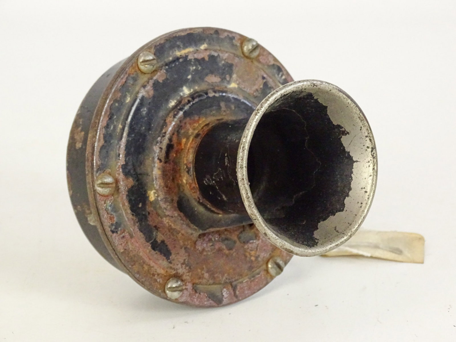 Vintage Horn: C. 1920's motorcycle / bicycle horn. Fair condition.